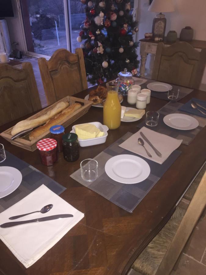 Les Olivades Bed & Breakfast Magalas Eksteriør bilde